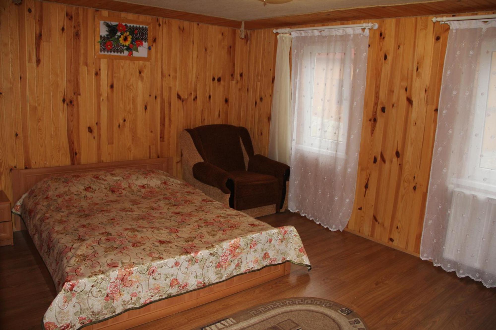 Kray Dorogy Villa Yaremche Oda fotoğraf